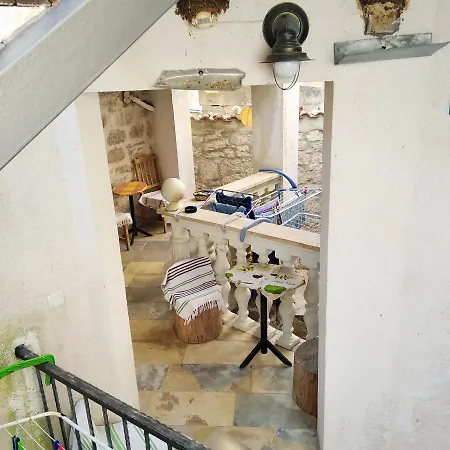Appartement Comfortable In Betina, 52 M², Air-conditioned *