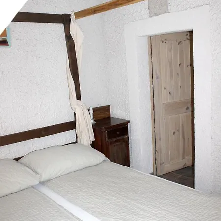 Comfortable In Betina, 52 M², Air-conditioned *