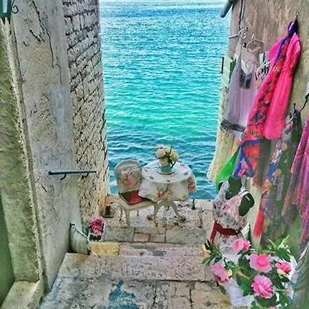 Comfortable In Betina, 52 M², Air-conditioned *