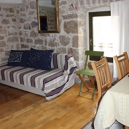 Appartement Comfortable In Betina, 52 M², Air-conditioned Betina (Sibenik-Knin)