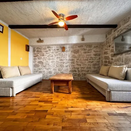 Apartmán Comfortable In Betina, 52 M², Air-conditioned