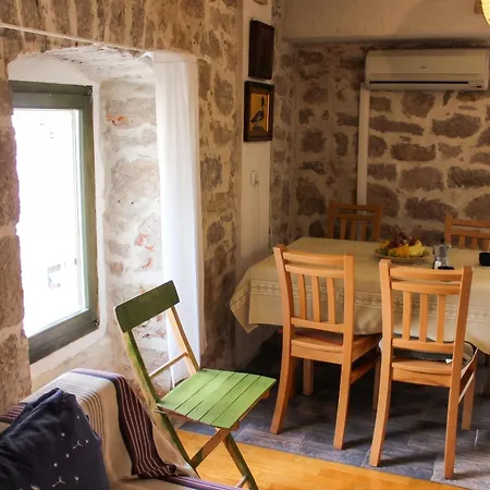 Comfortable In Betina, 52 M², Air-conditioned * Betina (Sibenik-Knin)