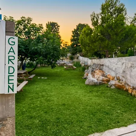Comfortable In Betina, 52 M², Air-conditioned Appartement Betina (Sibenik-Knin)