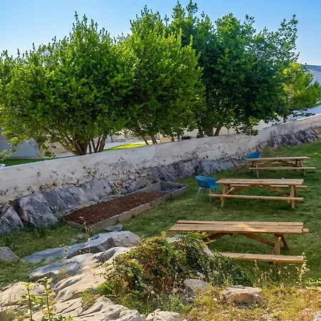 Comfortable In Betina, 52 M², Air-conditioned Apartmán *