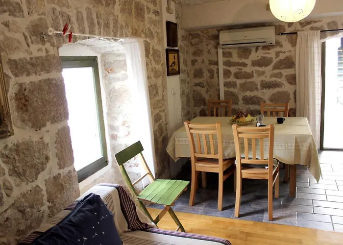 Comfortable In Betina, 52 M², Air-conditioned