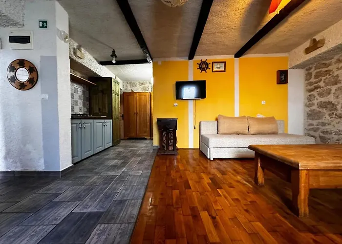 Apartamento Comfortable In Betina, 52 M², Air-conditioned *