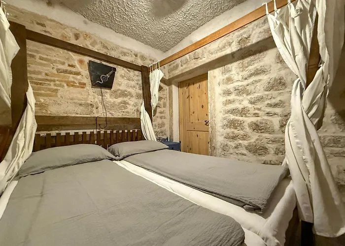 Comfortable In Betina, 52 M², Air-conditioned *